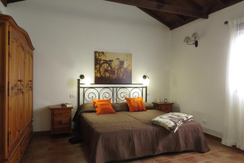 Casa La Lomada Guest House Telde Exterior photo
